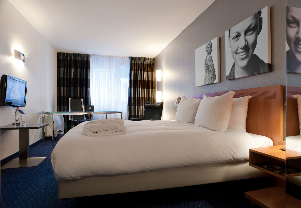 Inntel Hotels Amsterdam Centre Стая снимка